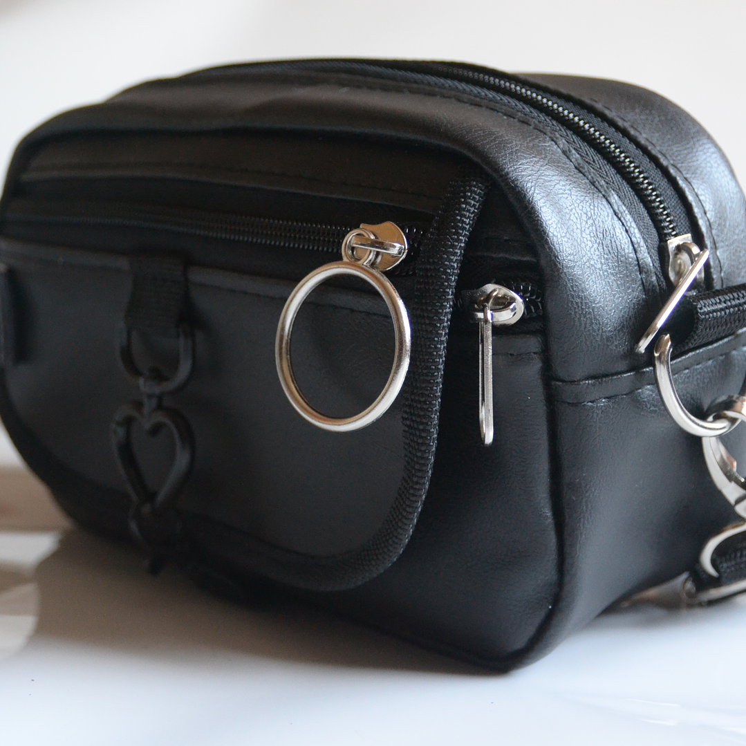 full función cuerina negra corazón negro 3