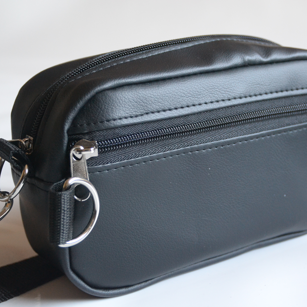 Full función cuerina negra corazón plateado 3