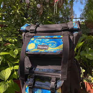 mochila roll top noche estrellada 42L