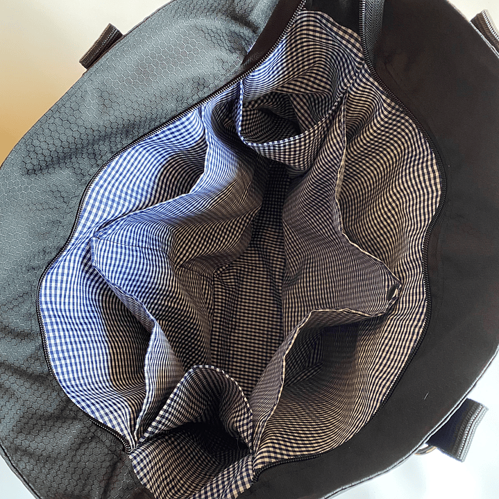 Totebag grande cuerina metalizada  3