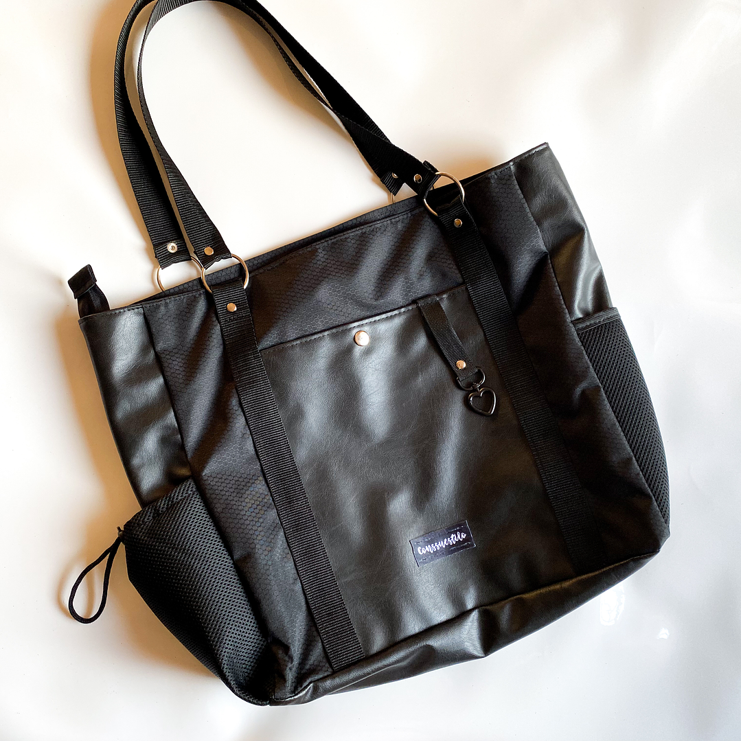 Totebag grande cuerina 🖤 1
