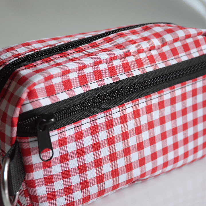 Full función cuadrillé rojo 3