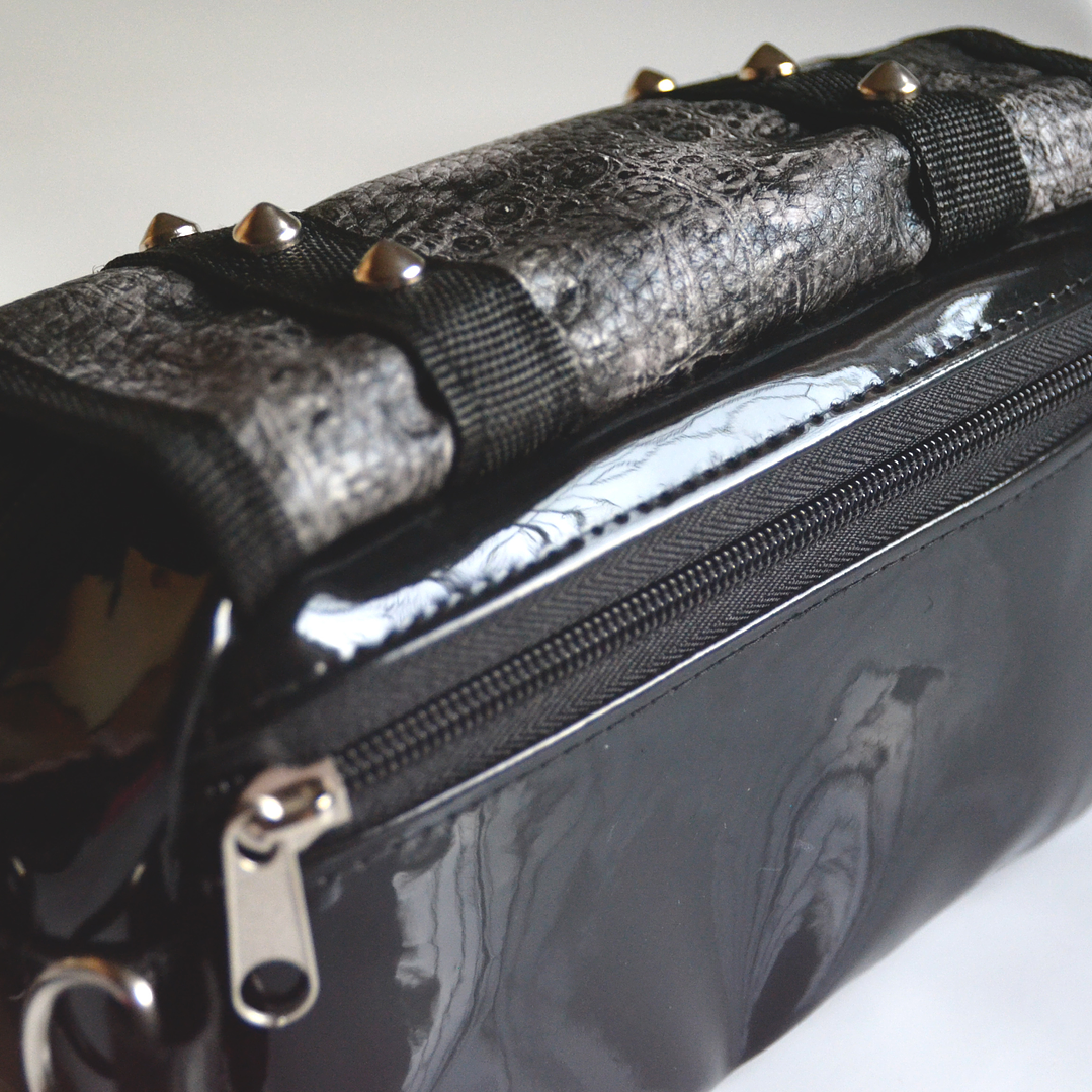 Full función cuerina + charol  4