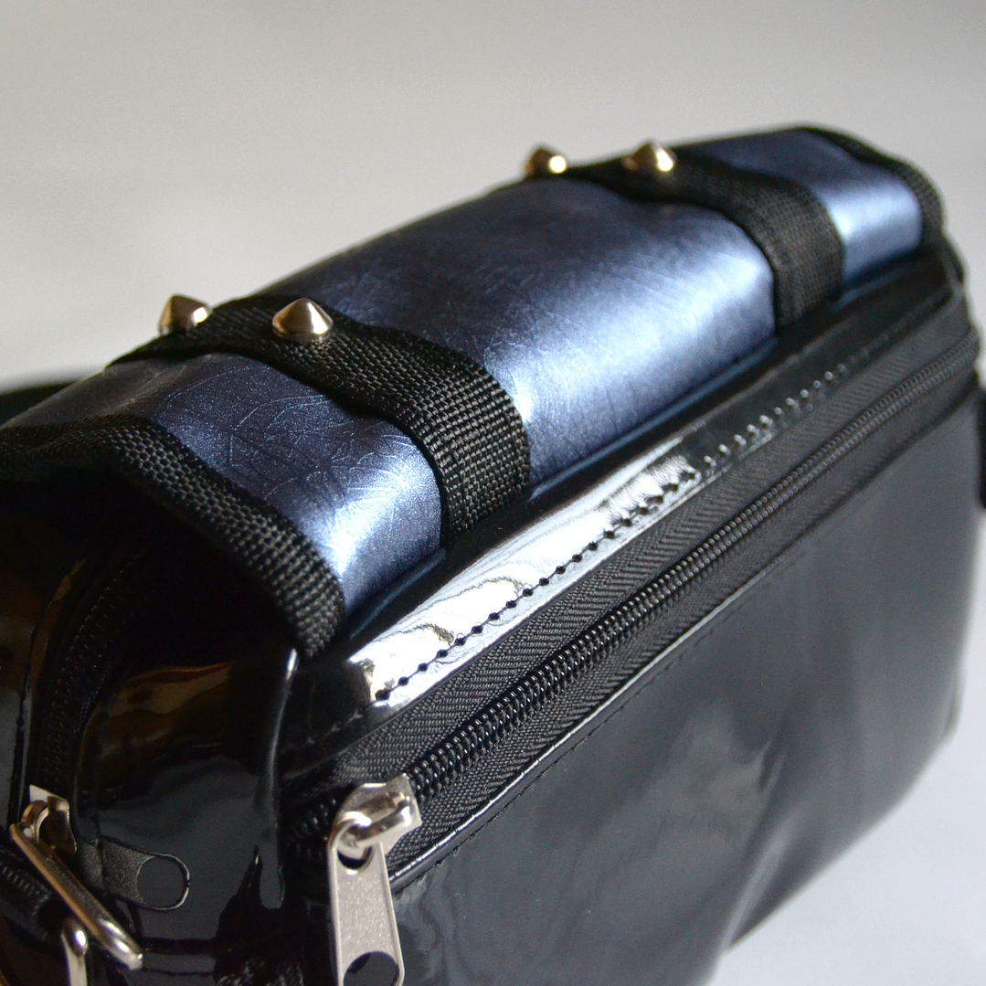 Full función cuerina metalizada + charol  3