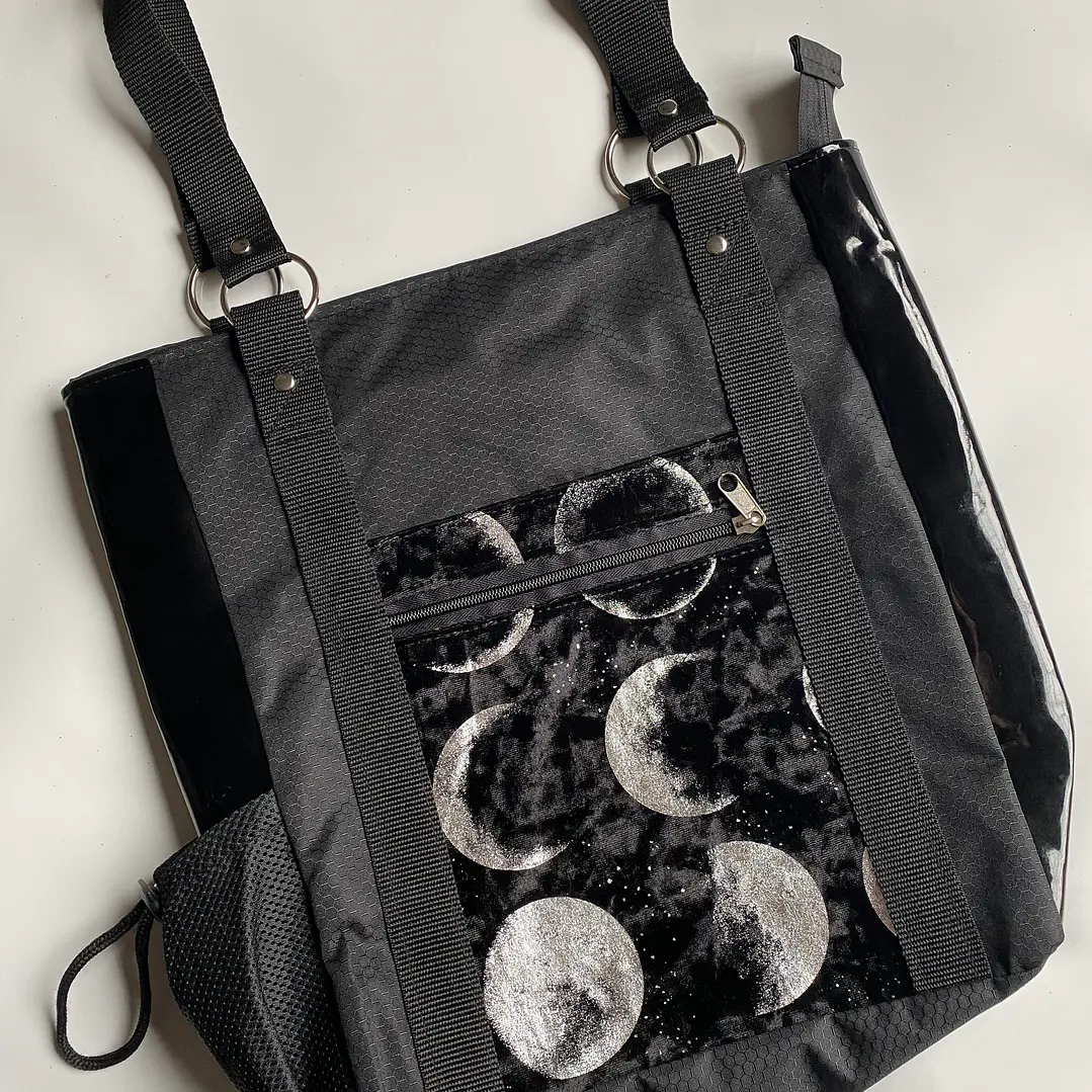 totebag moon 🌙  2