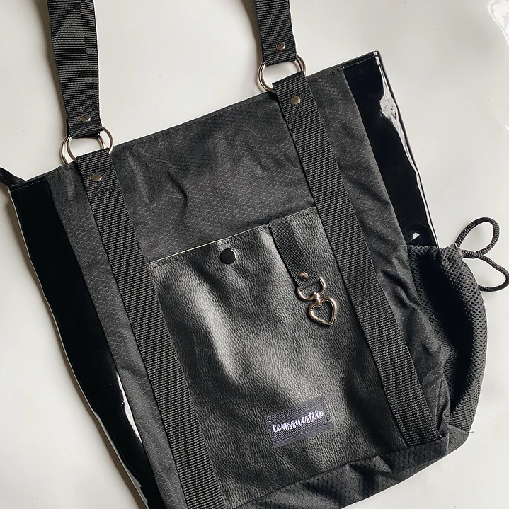 Totebag cuerina + charol 🖤 1