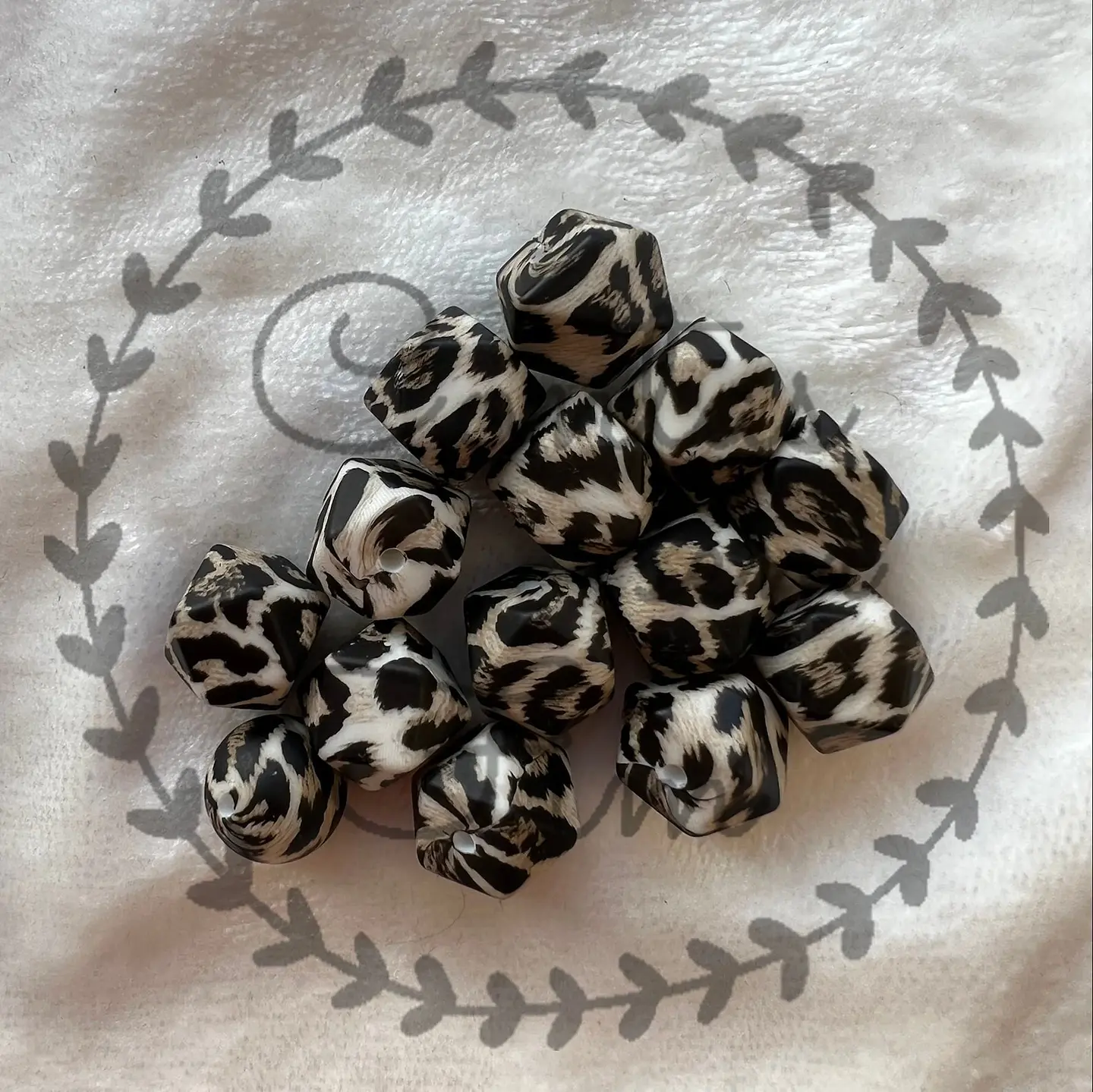 Hexágonos 14mm Tigresa/ Leopardo 1