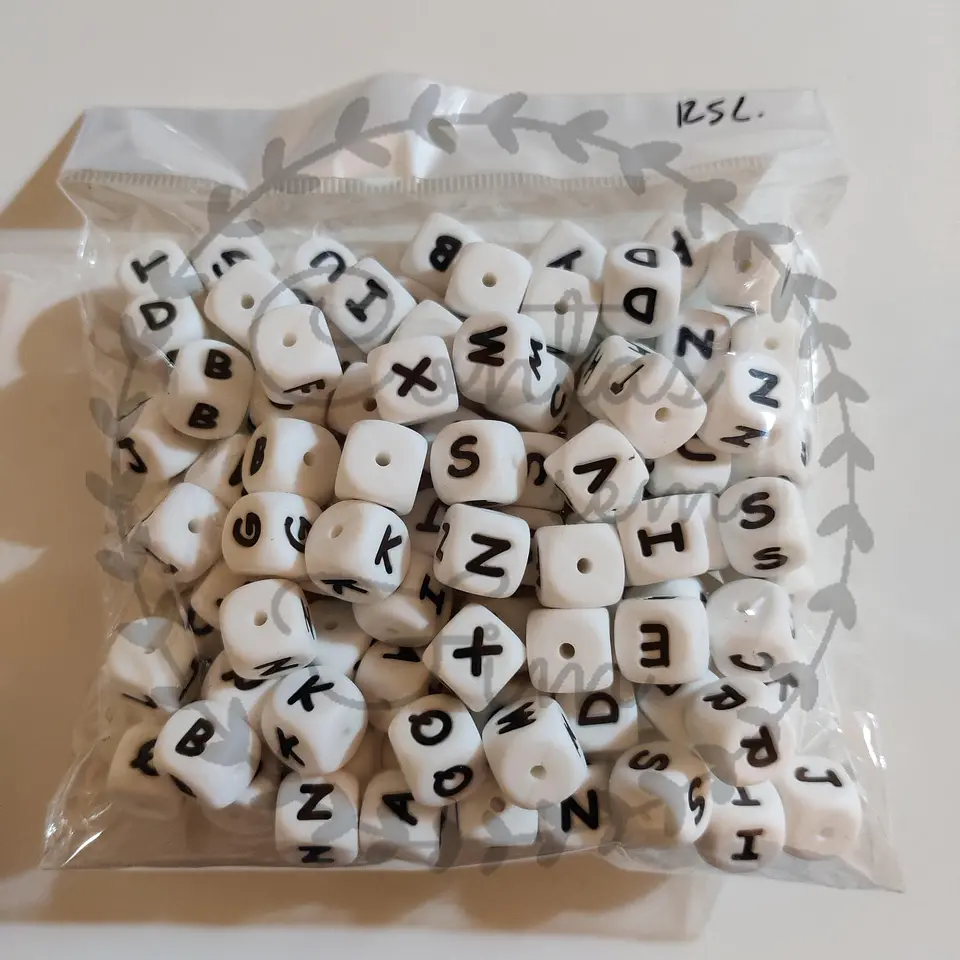 Letras de Silicone Brancas 12mm - 125 Mix 1