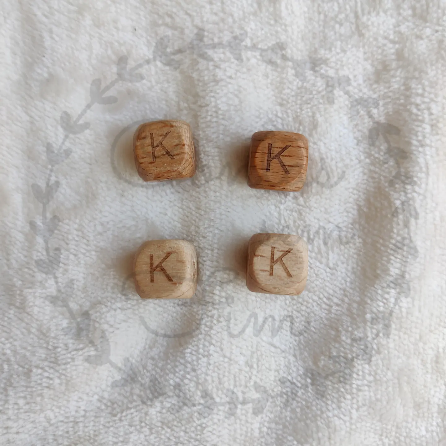 Letras de madeira 12mm  13