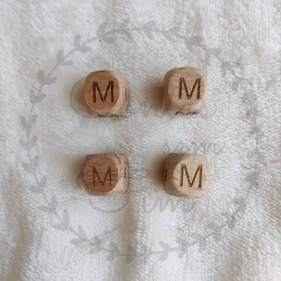 Letras de madeira 12mm  15