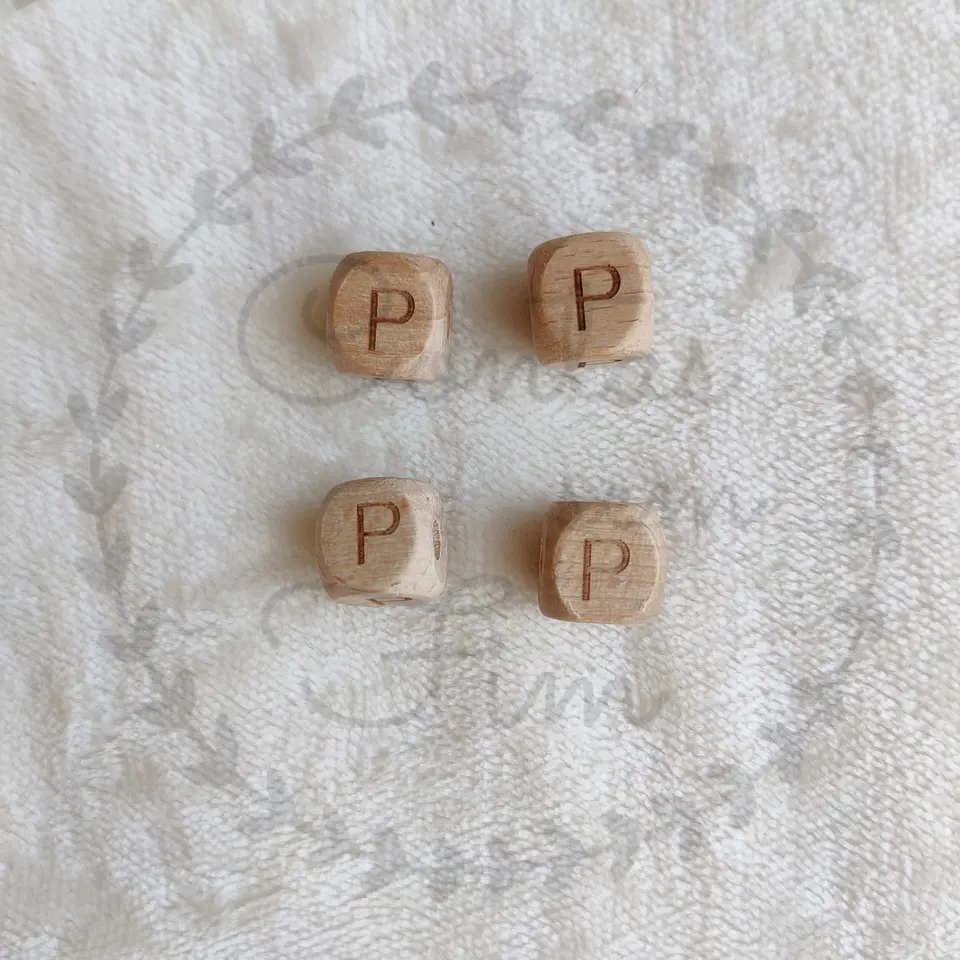 Letras de madeira 12mm  18