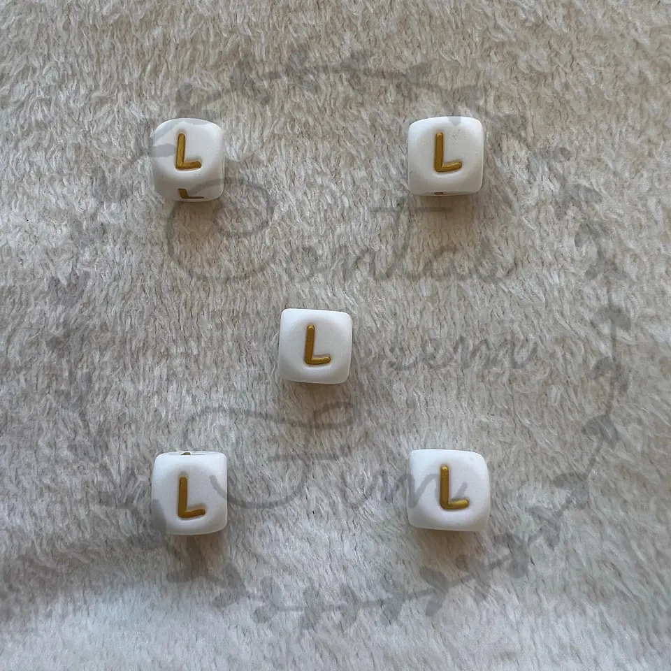 Letras de Silicone Douradas 12mm 12