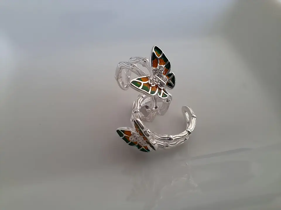 Earcuff Mariposa 1