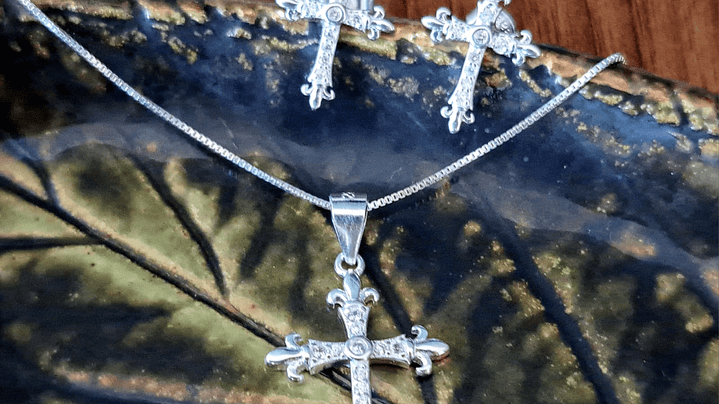 Conjunto Cruz de Lis Circones 1