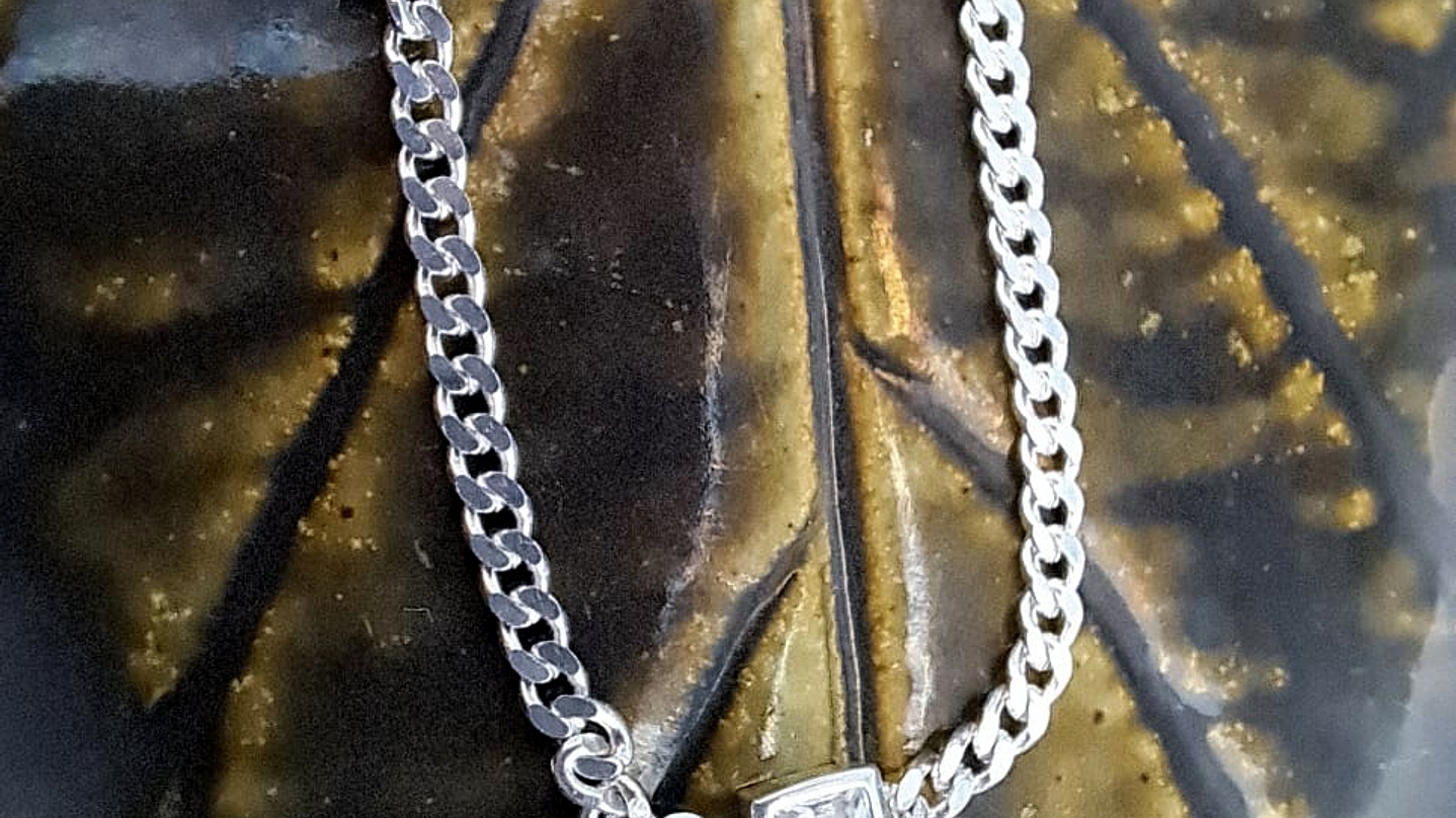 Collar Grumet con Circones Cuadrados 1