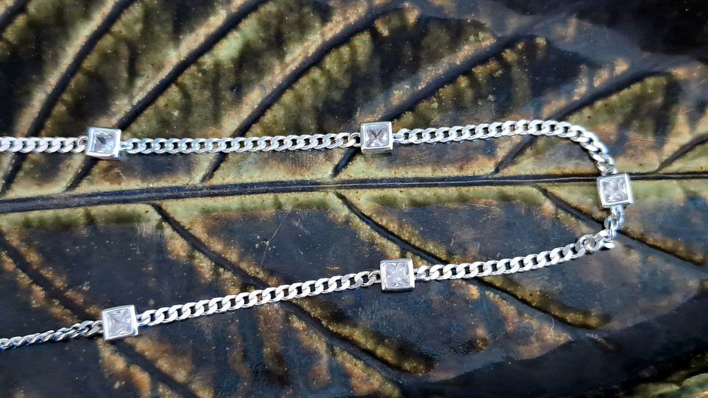 Collar Grumet con Circones Cuadrados 3