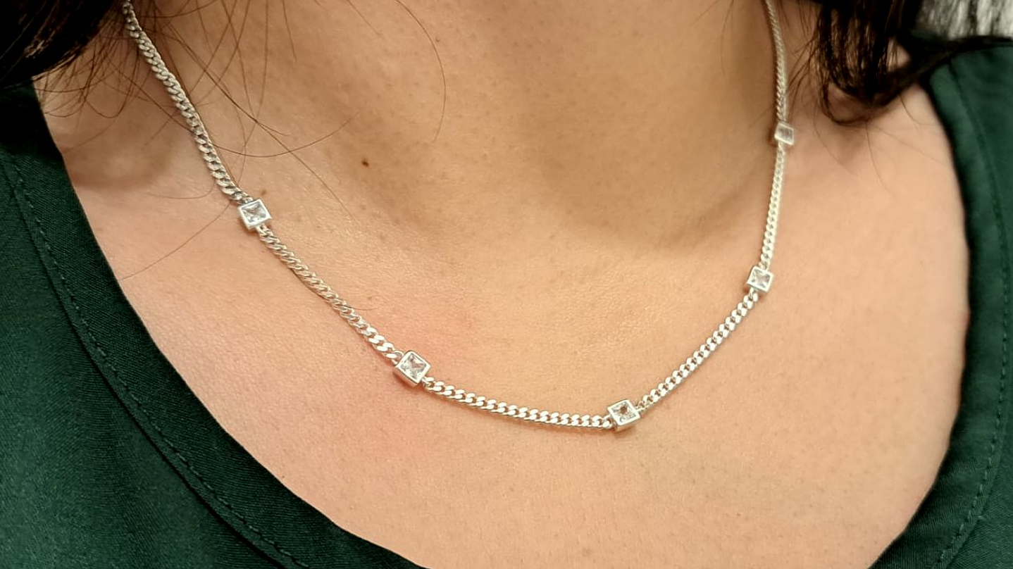 Collar Grumet con Circones Cuadrados 4