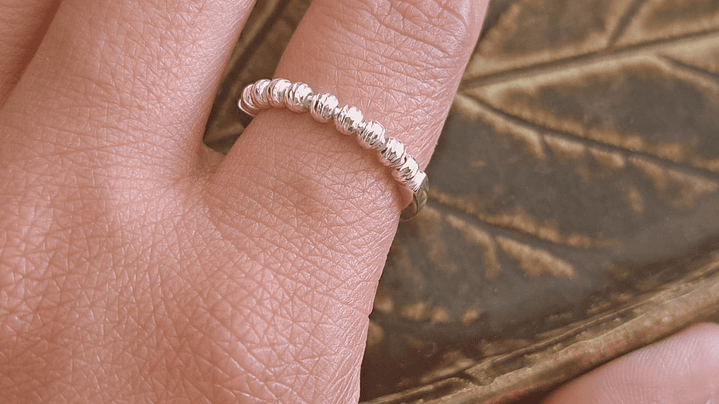 Anillo 9 esferas giratorias 2