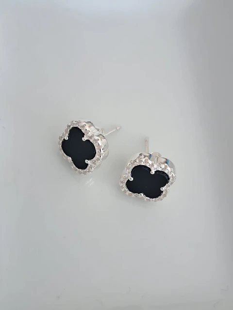 Aros Trébol Negro con Circones