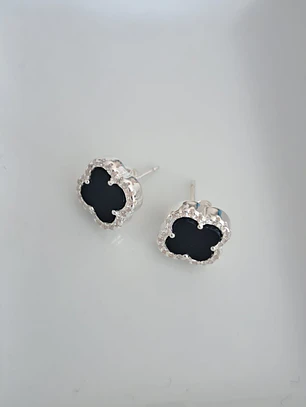 Aros Trébol Negro con Circones