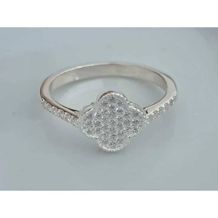 Anillo Trébol de la Suerte con Circones 1