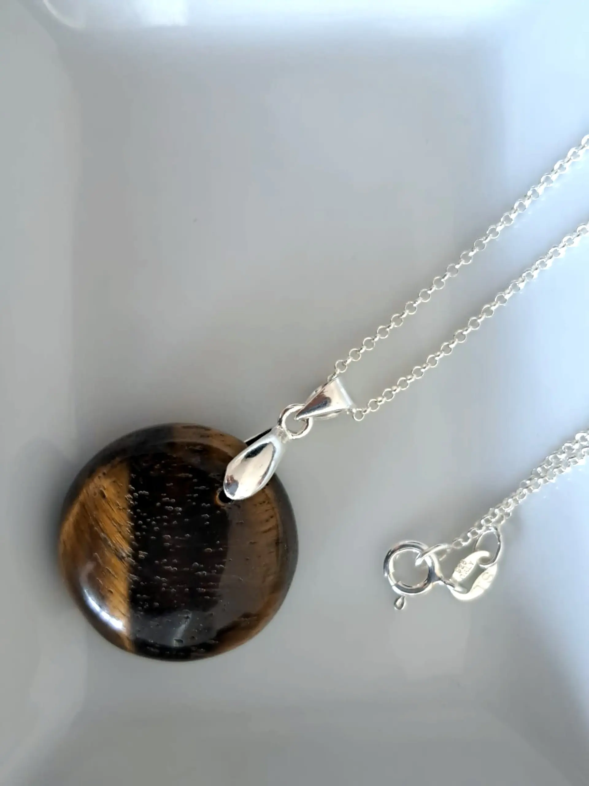 Dije ojo de tigre natural con valier de plata 925 1