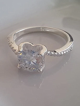Anillo Solitario Moissanita Talla 12