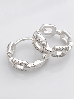 Argollas huggies eslabones con circones en plata 925