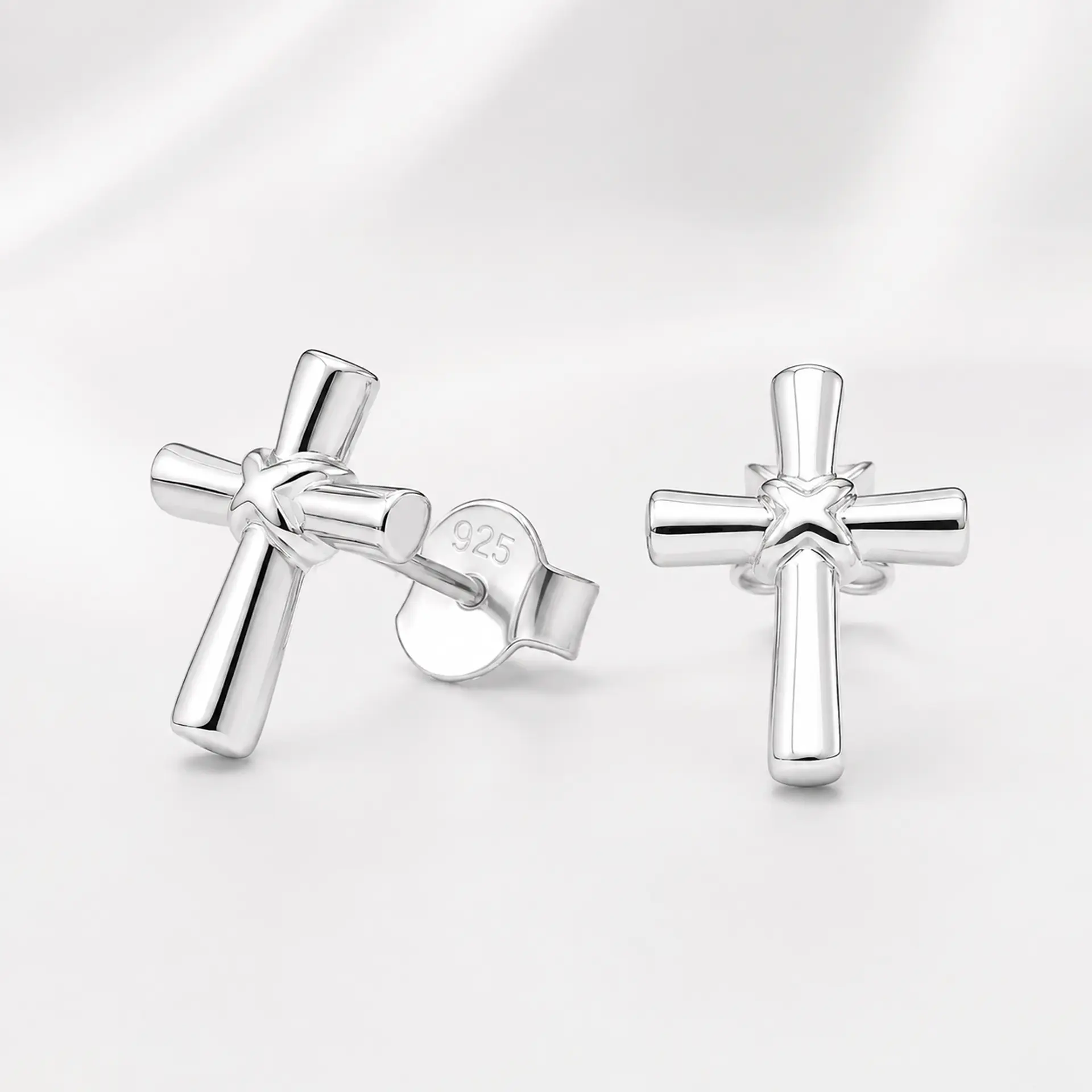 Aros cruz en plata 925 1
