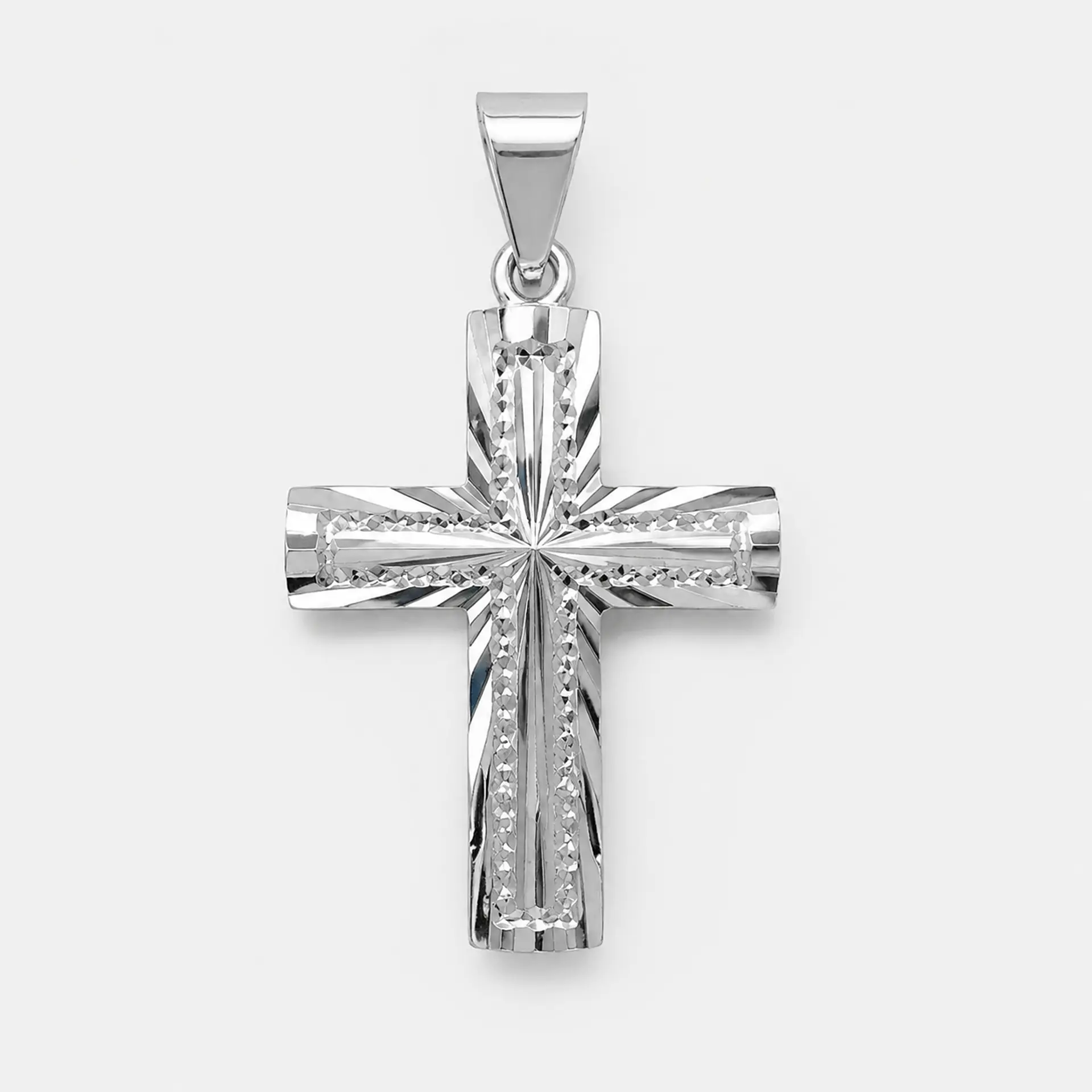Colgante cruz facetada en plata 925 1