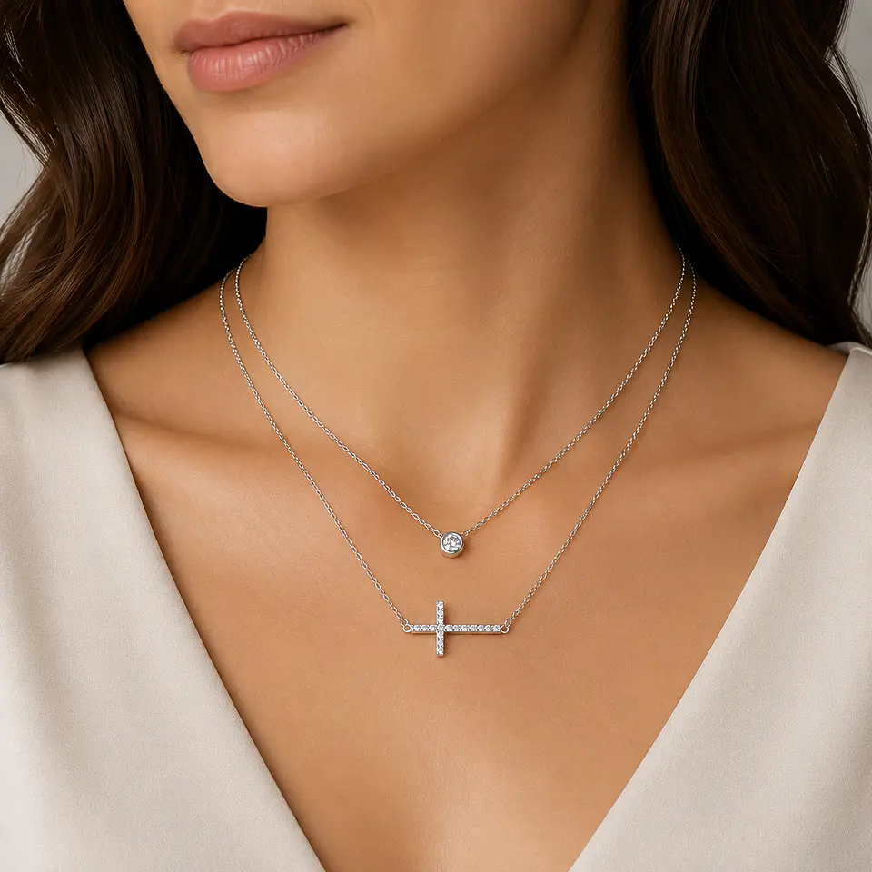 Collar doble luz de cruz en plata 925 2