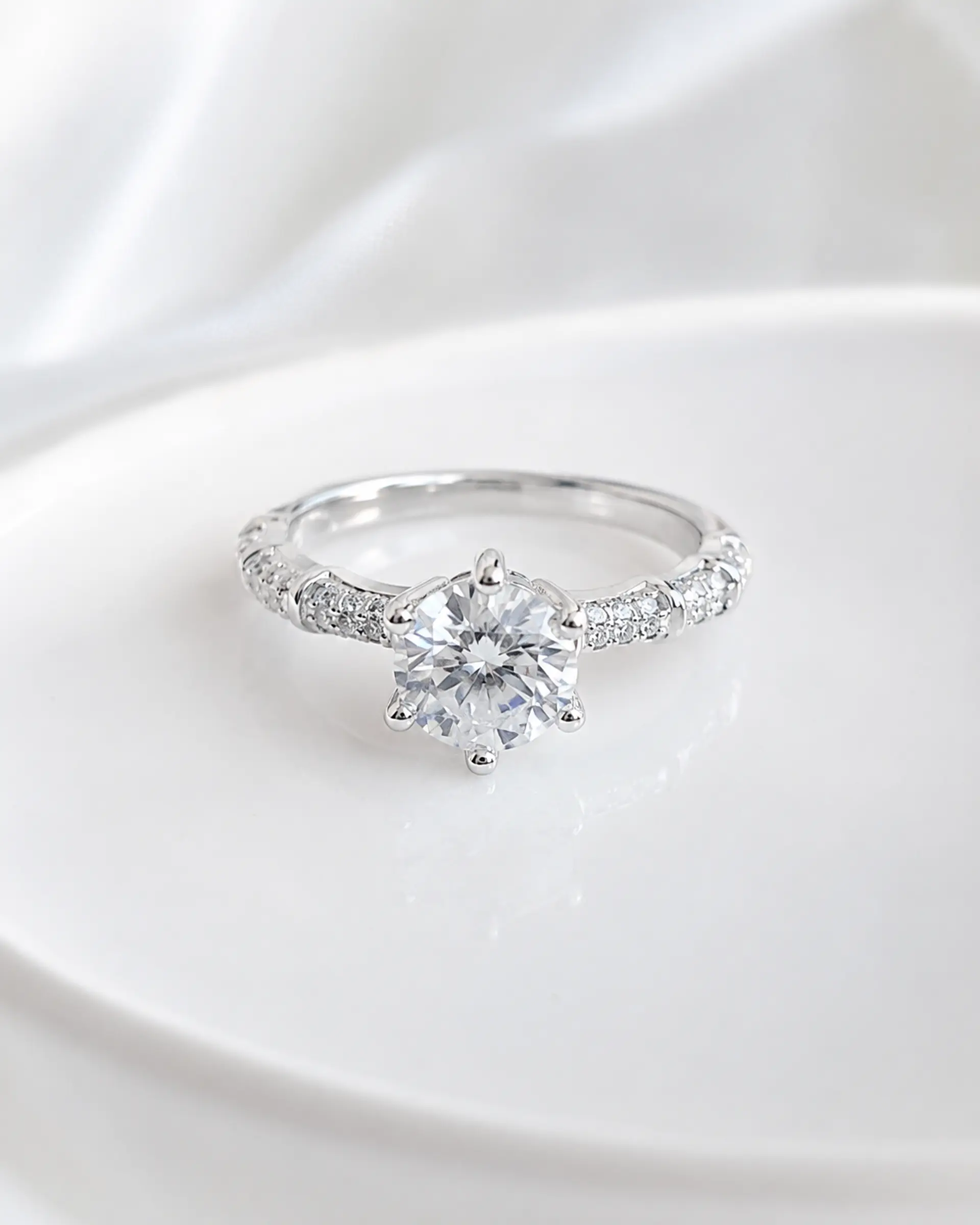 Anillo solitario de moissanita en plata 925 - talla 15 3