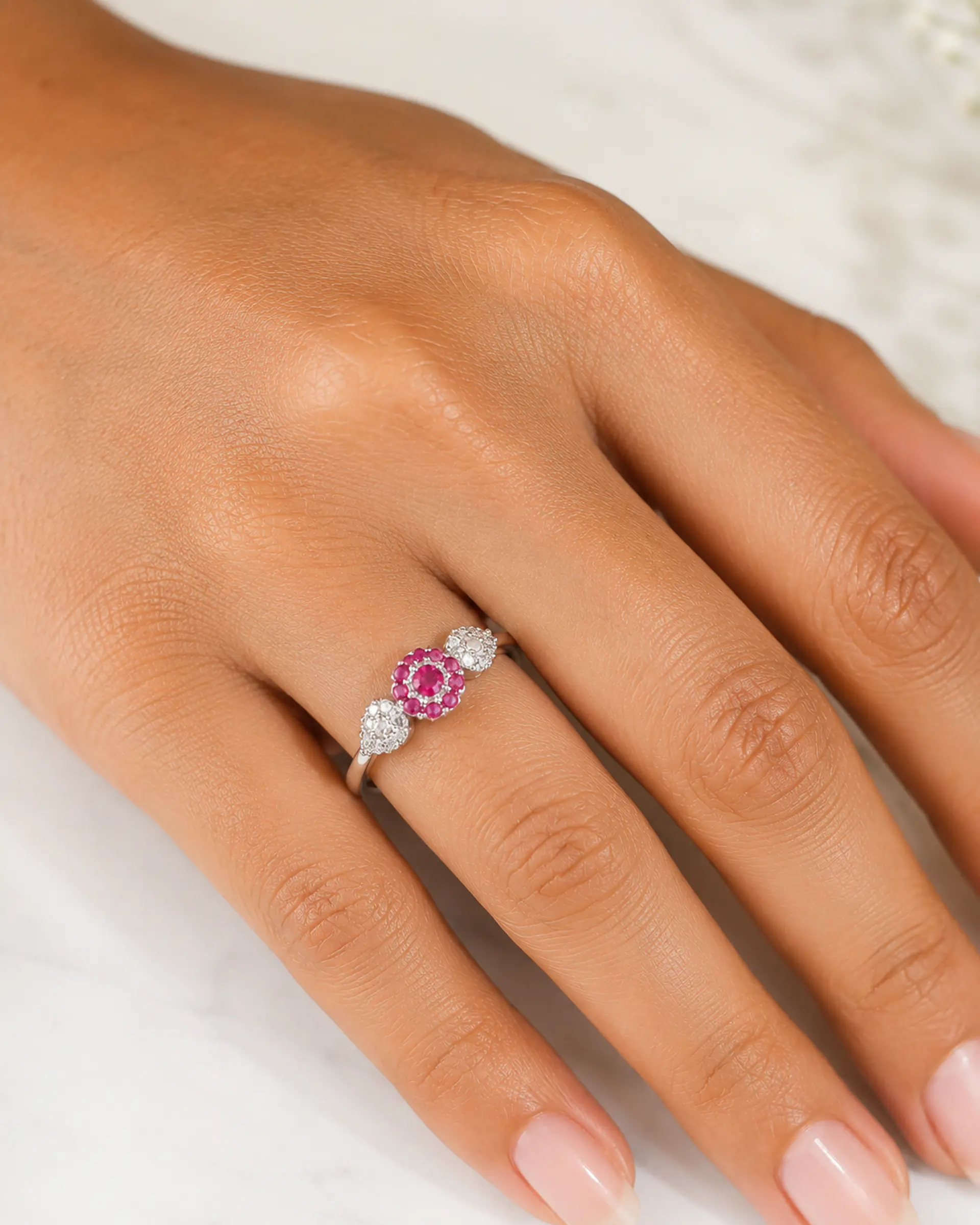 Anillo flores con circones rubí en plata 925 2