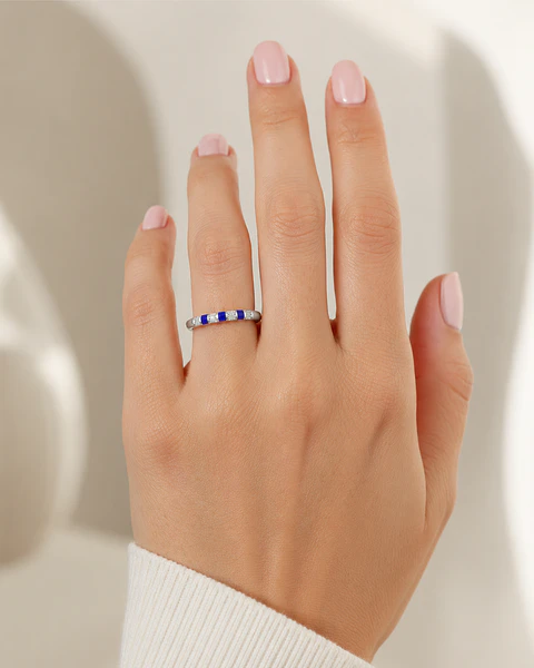 Anillo azul con circones en plata 925