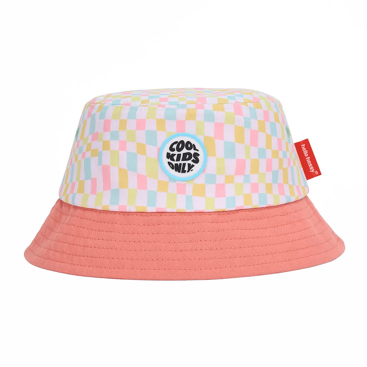 Bucket Hat Pinky Square 1