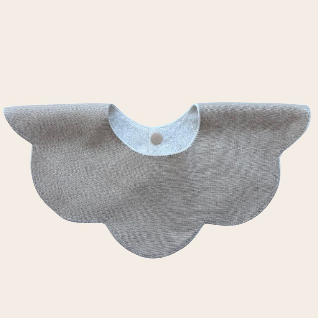 Babero Flor Lino Beige 1