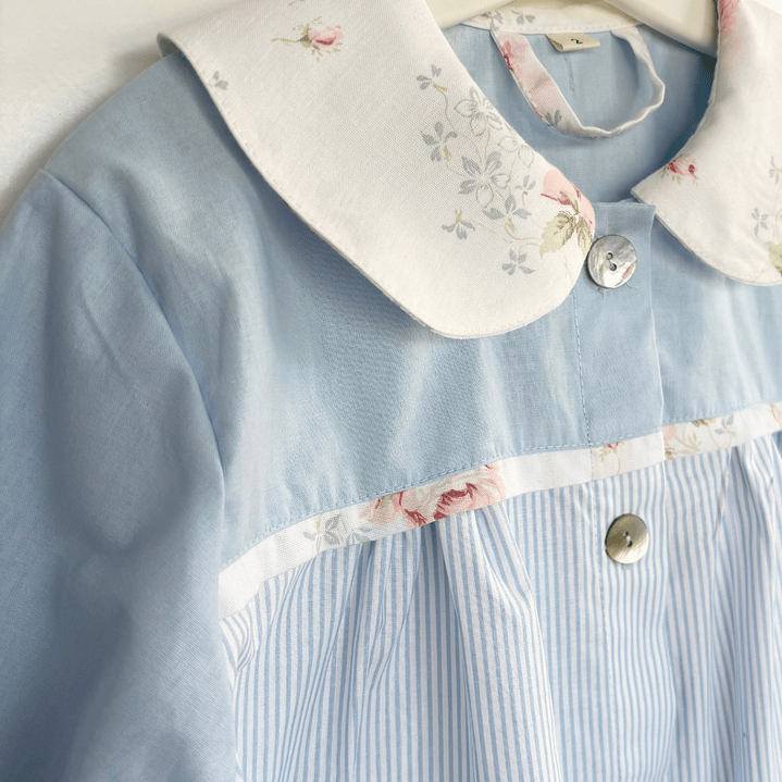 Delantal Flores - Azul 2