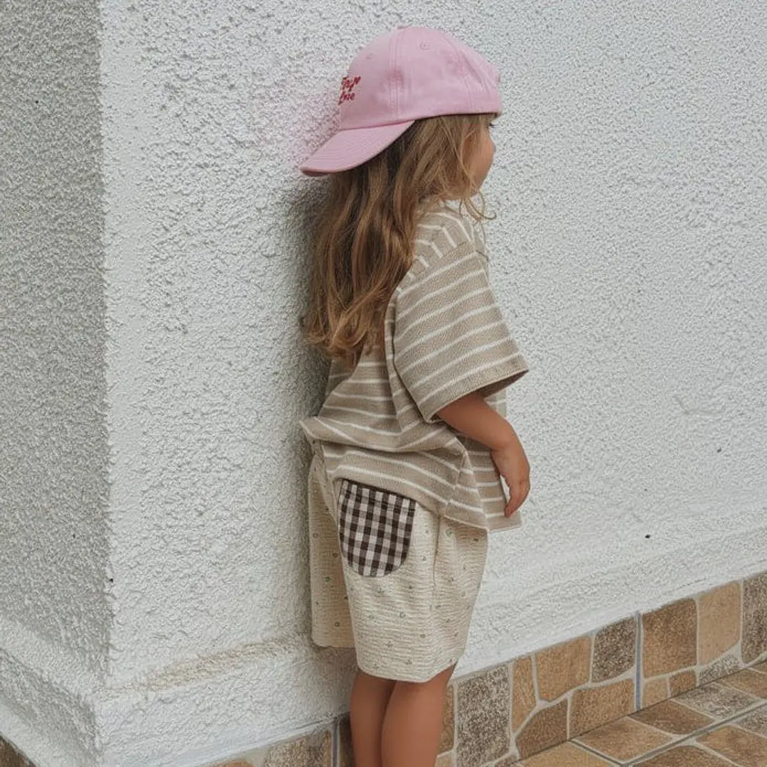 Polera Oversize “Be Kind to All Kinds” Beige — BITA 2