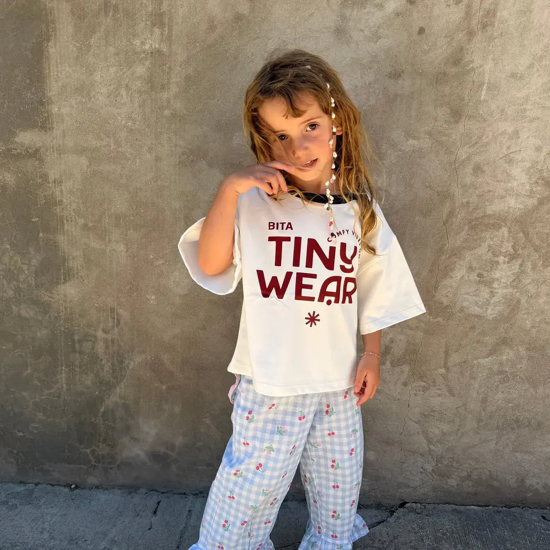 Polera Oversize “BITA Tiny Wear” Crudo — BITA 3