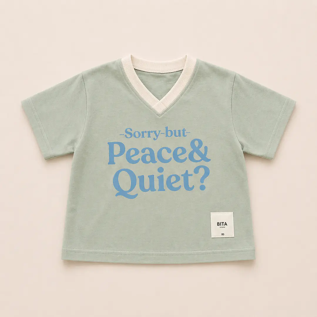 Polera Oversize “Peace & Quiet?” Verde — BITA 1