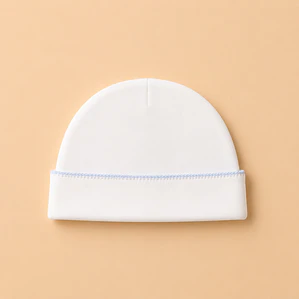 Gorro Primera Puesta Algodón Pima Blanco bordado Celeste - Emilia Mia