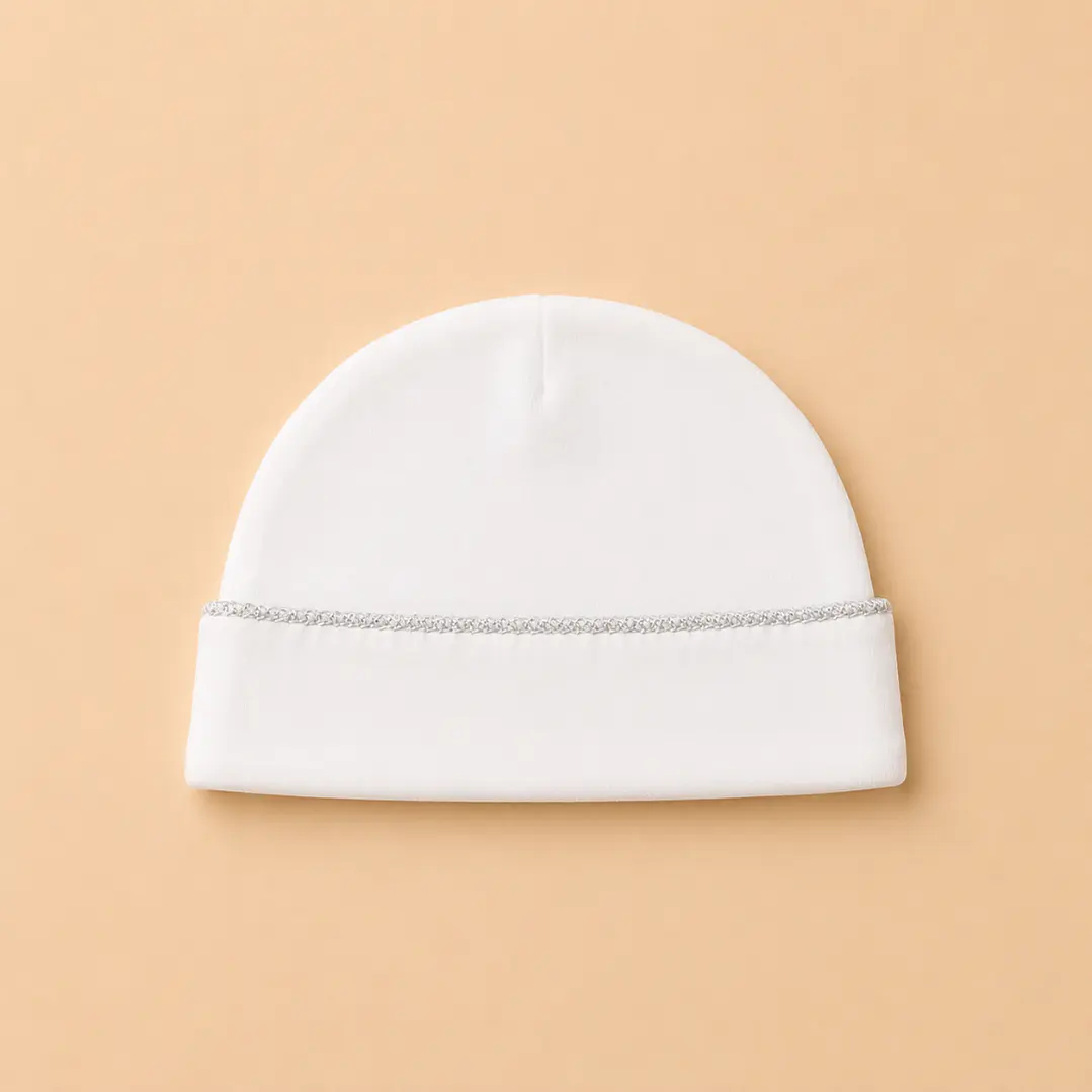 Gorro Primera Puesta Algodón Pima Blanco bordado Gris - Emilia Mia 1