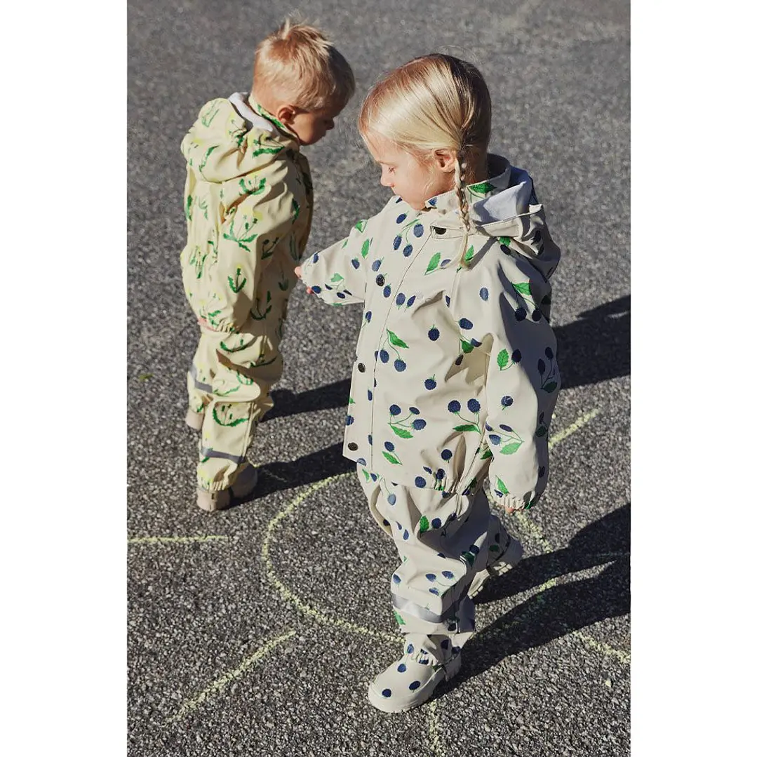 Conjunto Impermeable San Marino - Foggy White Blackberry 5