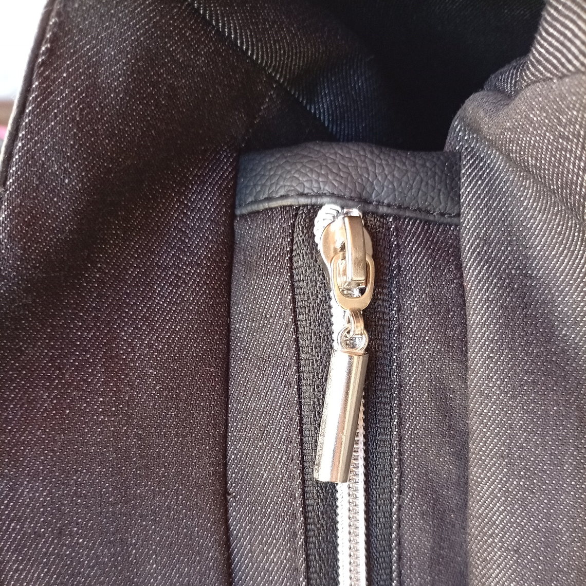 Cartera Mini Strap Eco Cuero 5