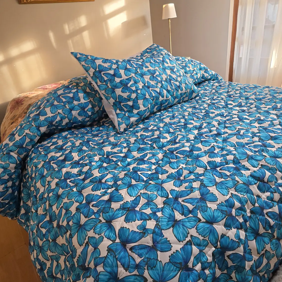 Plumón Mariposas Lana de Oveja Premium 1.5 Plazas  1