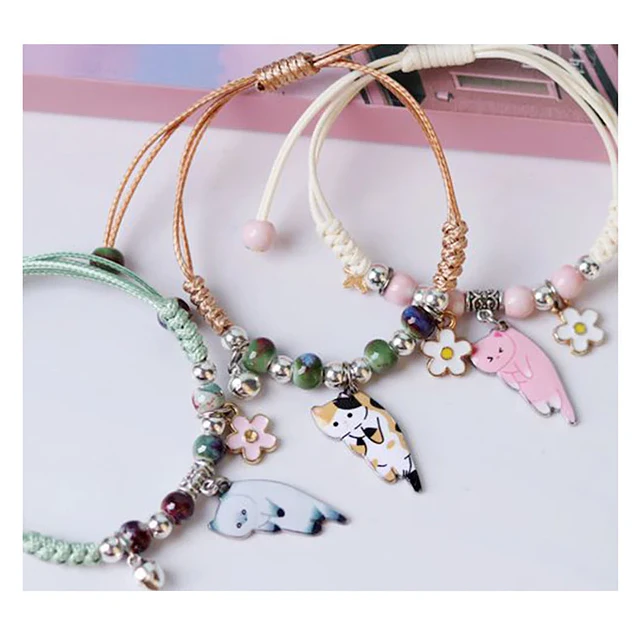 Mikovivi 7 Piezas Lindas Pulseras Navideñas, Diseños Múltiples Pulseras Festivas Regalos Navideños para Mujeres Regalos de Fiesta Navideña Accesorios para Suministros de Fiesta