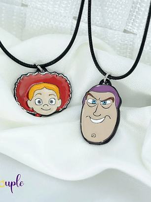 Collares Buzz y Jessie para parejas y amigos