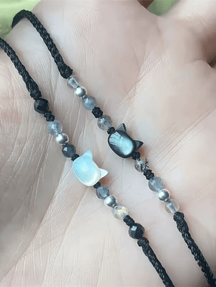 Pulsera minimalista de pareja de gato blanco y negro para mujeres y hombres