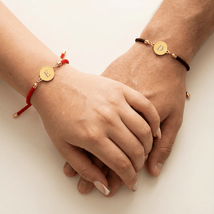 Pulseras parejas con grabado laser inicial o frase 