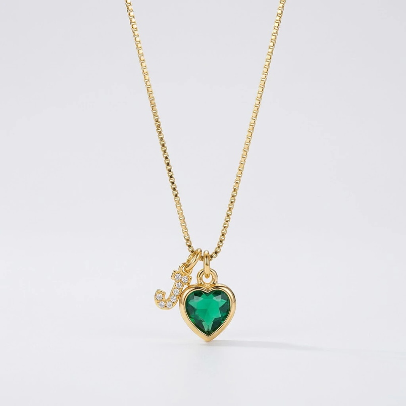 Collar inicial en circón más corazón personalizable en acero inoxidable. 3